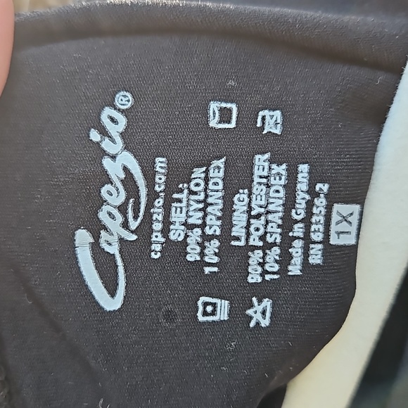 Black Long Sleeved Capezio Leotard - Picture 5 of 6